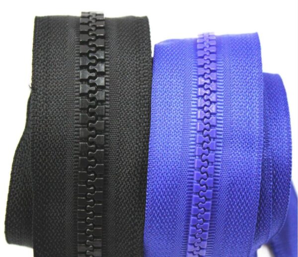 Plastic Zippers - Image 4