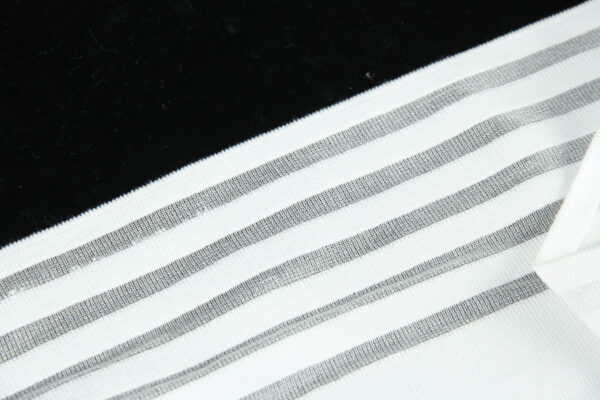 Collar/Cuff/Hem - Image 6