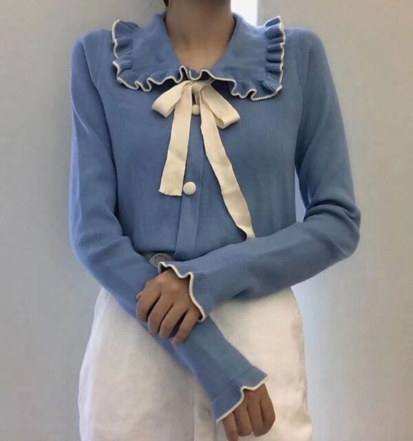 Custom Women's sweaters/Knitwear