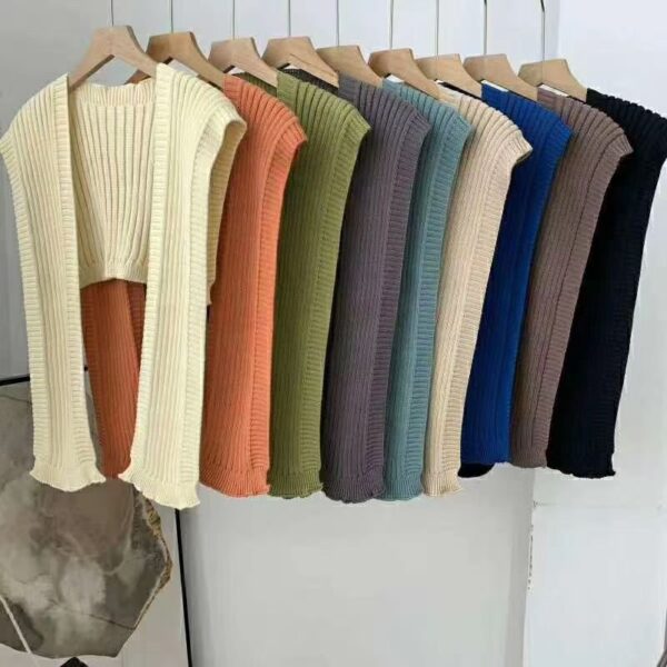 Custom Women's sweaters/Knitwear - Image 2