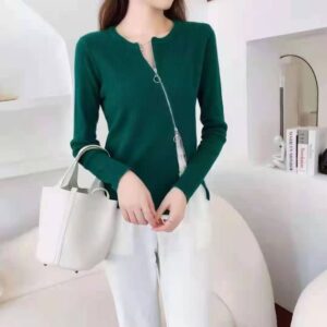Custom Women's sweaters/Knitwear