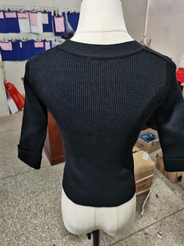 Custom Women's sweaters/Knitwear - Image 2